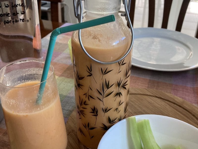 Cliquez pour zoomer ! Gaspacho pomme, tomate et concombre Thermomix par soniamanga