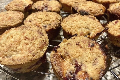 Cliquez pour zoomer ! Muffins aux mûres façon crumble Thermomix par soniamanga
