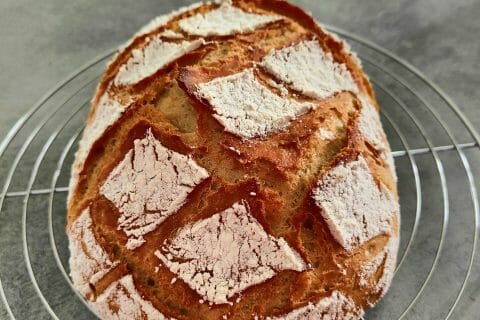 Cliquez pour zoomer ! Pain Cocotte Thermomix par zazo0u