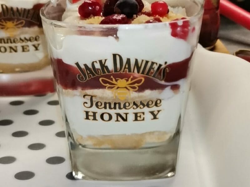 Cliquez pour zoomer ! Tiramisu aux fraises en verrines Thermomix par marinasf13