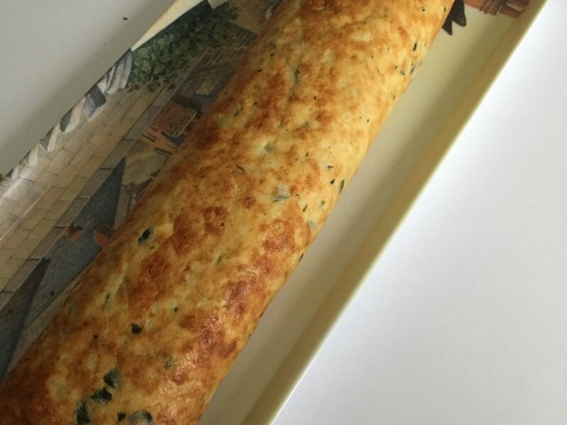 Cliquez pour zoomer ! Roulé aux courgettes et au saumon fumé Thermomix par emimi592