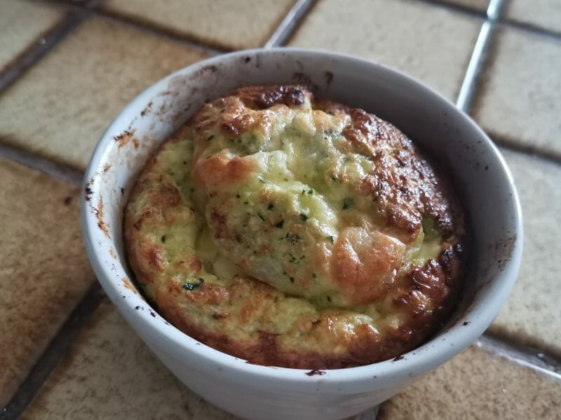 Cliquez pour zoomer ! Mini frittatas à la courgette et chèvre Thermomix par lucette_007