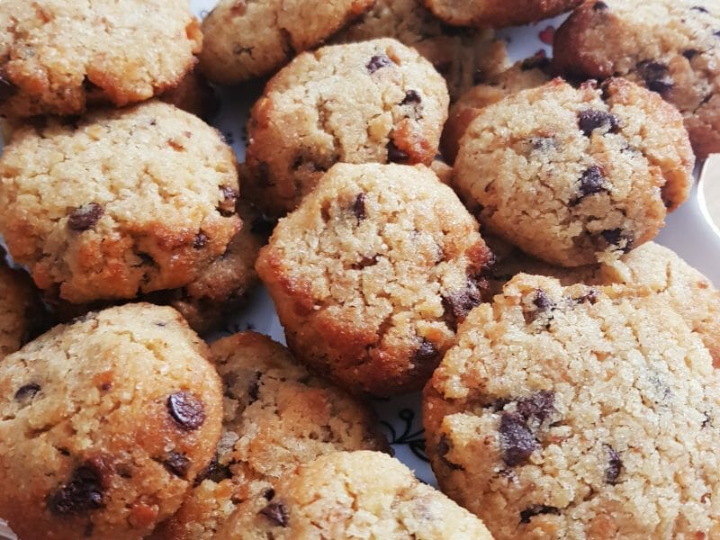 Cliquez pour zoomer ! Cookies au pain rassis et pépites de chocolat Thermomix par maman_dodo