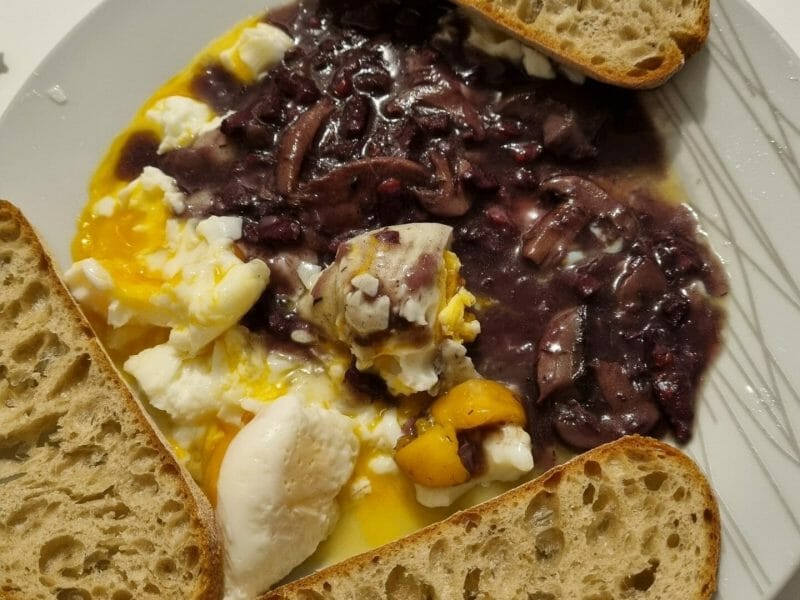 Cliquez pour zoomer ! Oeufs en meurette Thermomix par justine_176