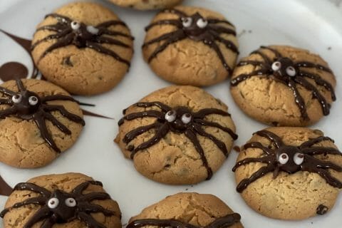 Cliquez pour zoomer ! Spider cookies – cookies araignées Thermomix par stooouf