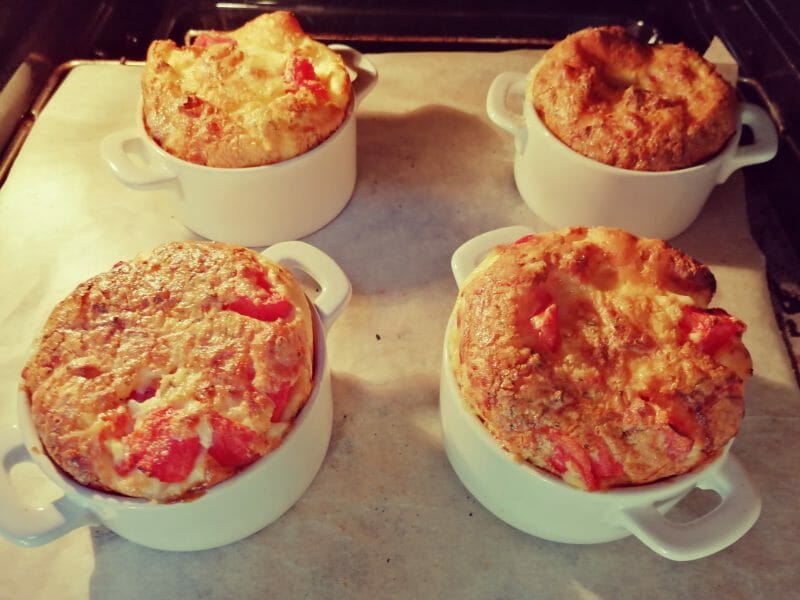 Cliquez pour zoomer ! Clafoutis tomates cerises et fromage de chèvre Thermomix par amelise