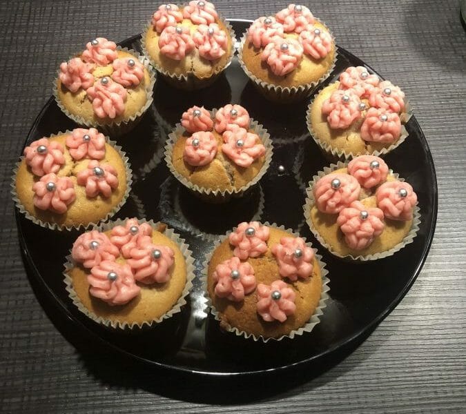 Cliquez pour zoomer ! Cupcakes à la framboise Thermomix par Aurora