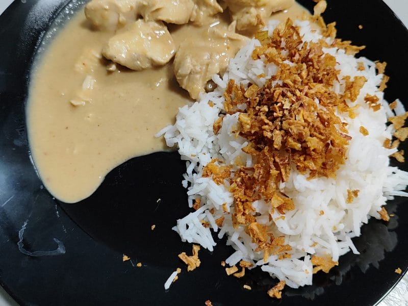 Cliquez pour zoomer ! Effiloché de poulet aux cacahuètes Thermomix par laetitia_lardinois