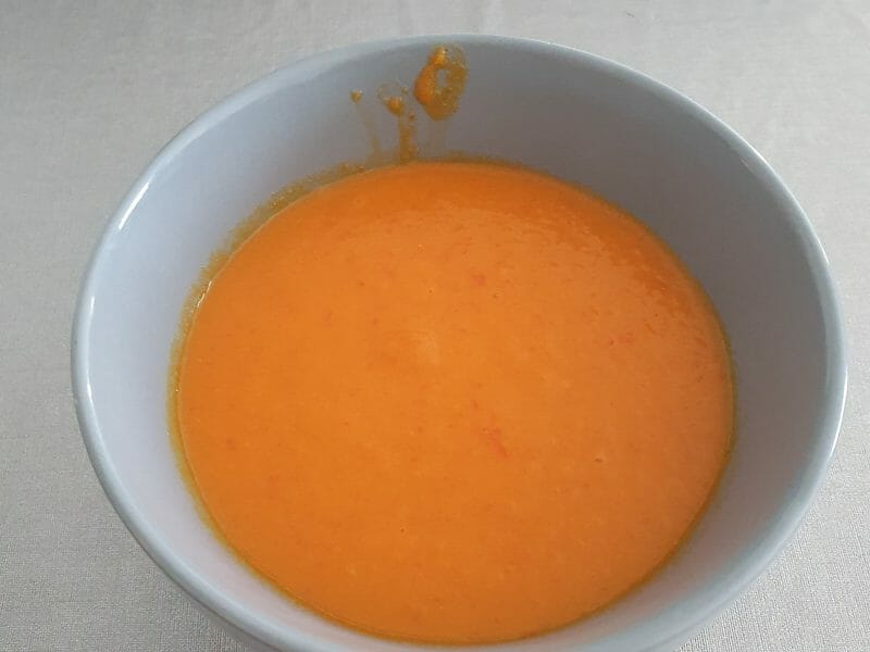 Cliquez pour zoomer ! Velouté de carottes et poivrons rouges Thermomix par aurelie_445