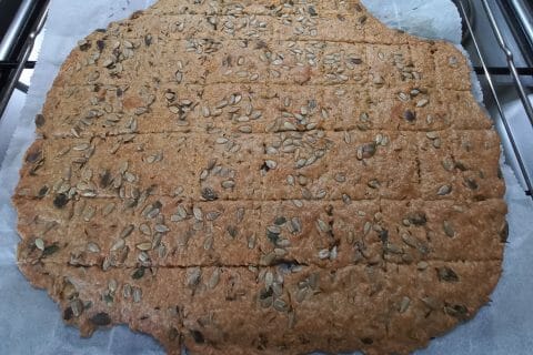 Cliquez pour zoomer ! Crackers salés à l’emmental et aux graines Thermomix par magalie77