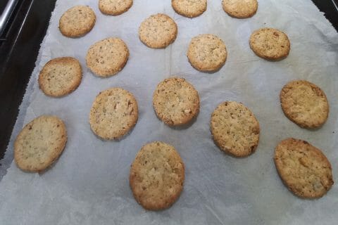 Cliquez pour zoomer ! Crackers salés à l’emmental et aux graines Thermomix par magalie77