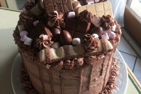 Cliquez pour zoomer ! Layer cake Kinder Bueno Thermomix par @ngel73