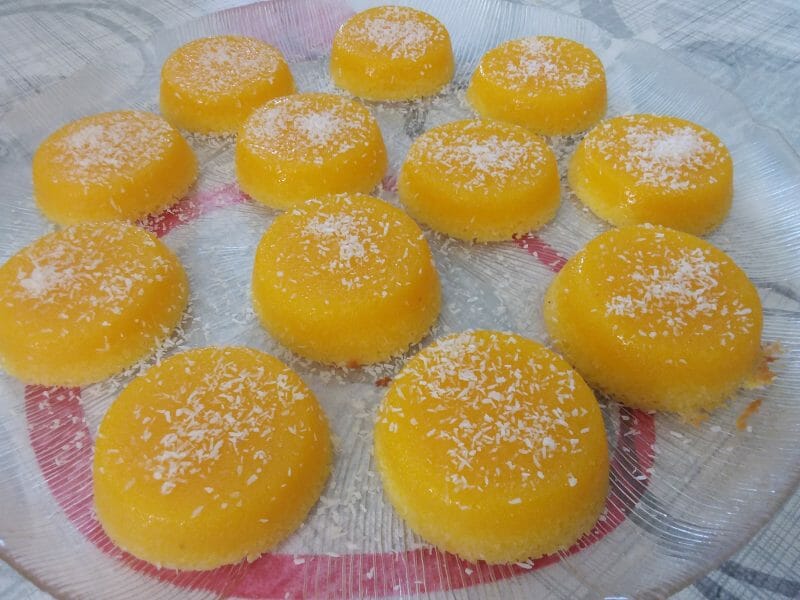 Cliquez pour zoomer ! Quindins – Petits flans brésiliens Thermomix par margarida