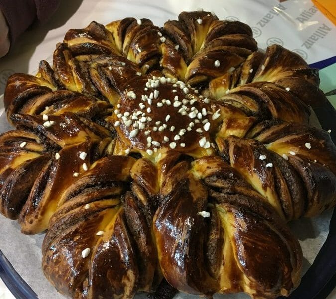 Cliquez pour zoomer ! Brioche étoilée au Nutella Thermomix par SusuCoco