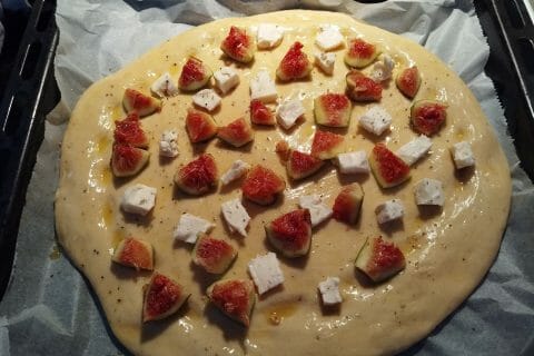 Cliquez pour zoomer ! Focaccia aux figues et gorgonzola Thermomix par emilie_409