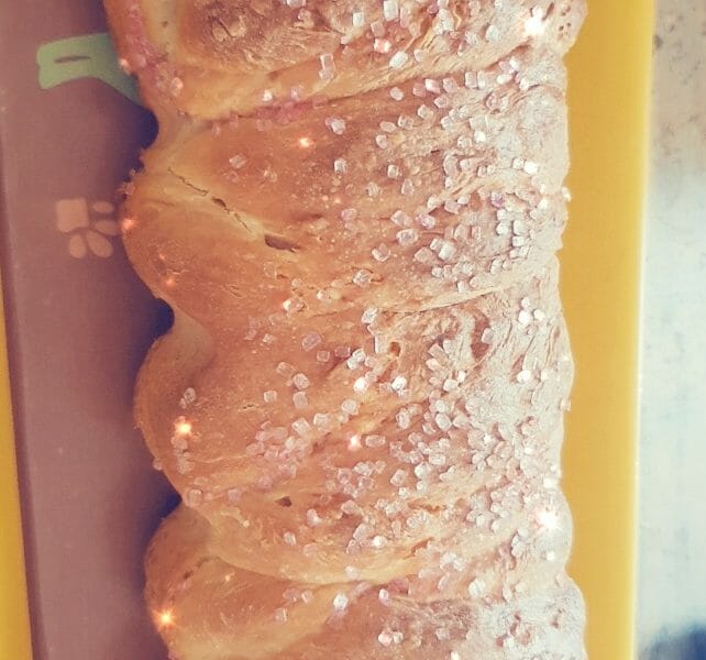 Cliquez pour zoomer ! Brioche tressée à la mie filante Thermomix par slzaza