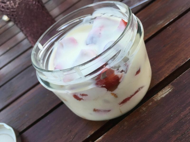 Cliquez pour zoomer ! Délices fraises et chocolat blanc Thermomix par romain_80