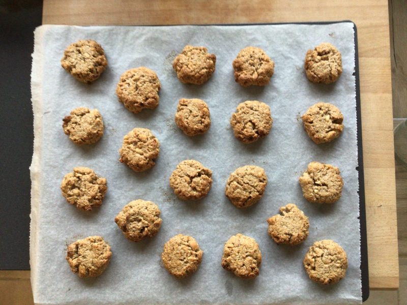 Cliquez pour zoomer ! Biscuits cacahuètes et flocons d’avoine Thermomix par lodu