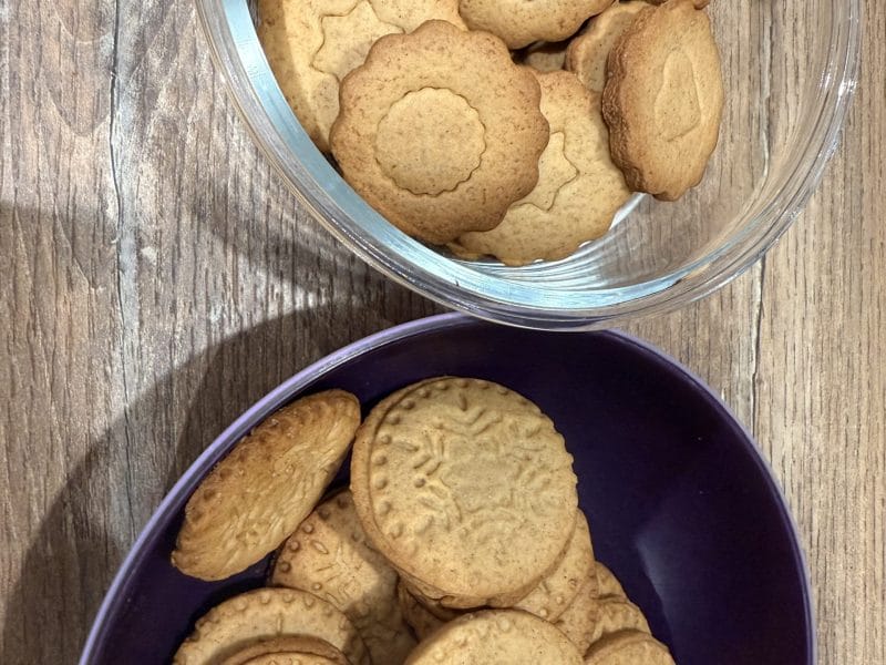 Cliquez pour zoomer ! Sablés miel, vanille et cannelle Thermomix par stefyfou66