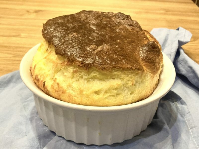 Cliquez pour zoomer ! Soufflé au fromage Thermomix par jennier