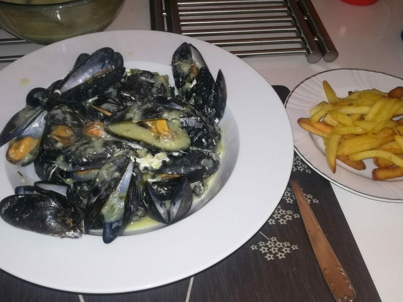 Cliquez pour zoomer ! Moules sauce poulette Thermomix par valy5757