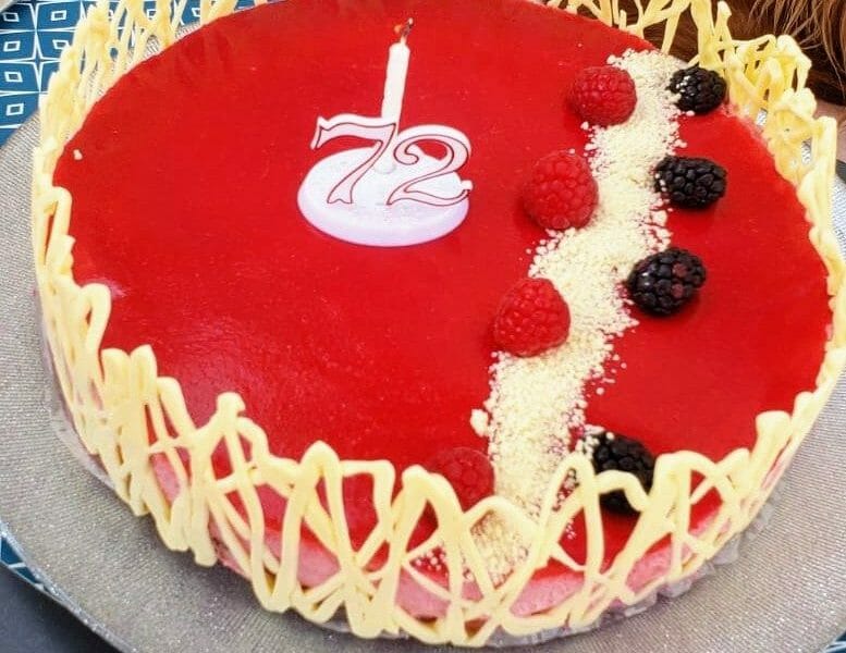 Cliquez pour zoomer ! Bavarois aux framboises Thermomix par Viwinny