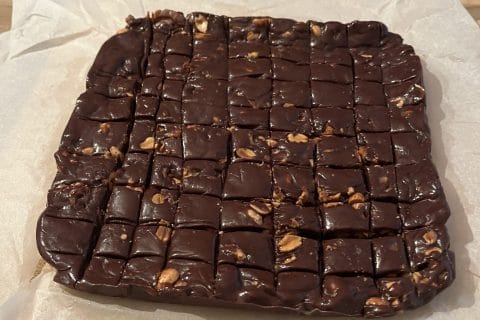 Cliquez pour zoomer ! Caramiel au chocolat et fruits secs Thermomix par sarahpagn