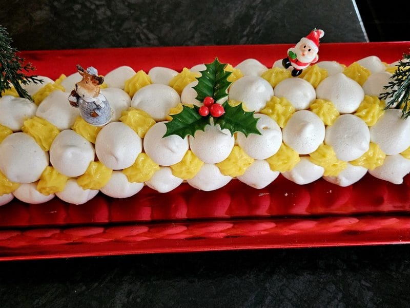 Cliquez pour zoomer ! Bûche au citron meringuée Thermomix par Tibonite