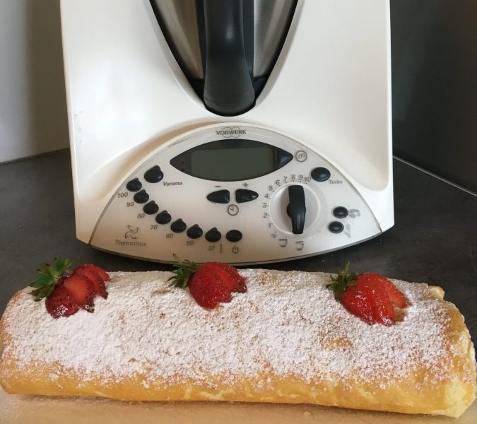 Cliquez pour zoomer ! Fraisier roulé Thermomix par pepite13