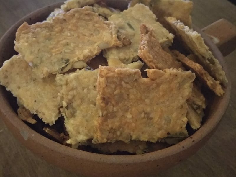 Cliquez pour zoomer ! Crackers salés à l’emmental et aux graines Thermomix par mylene_44