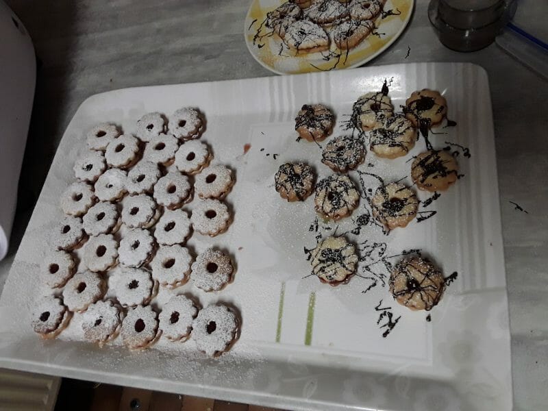 Cliquez pour zoomer ! Sablés à la confiture Thermomix par rimakari