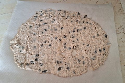 Cliquez pour zoomer ! Crackers salés à l’emmental et aux graines Thermomix par nofee