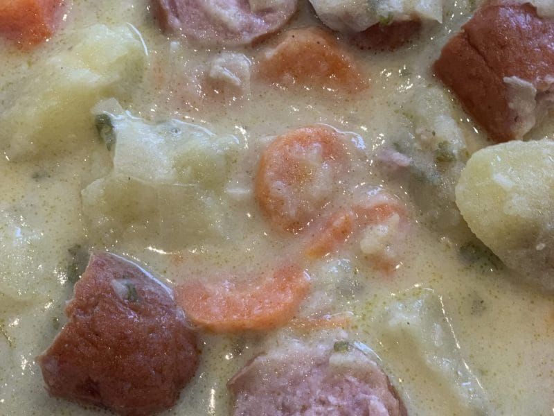 Cliquez pour zoomer ! Soupe rustique de pommes de terre Thermomix par supercuisine