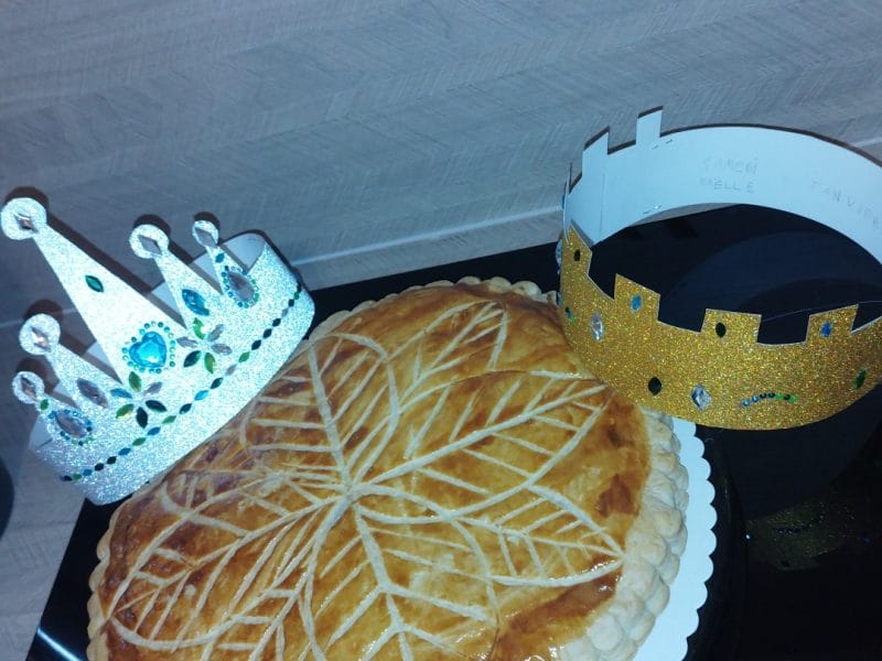 Cliquez pour zoomer ! Galette des rois à la frangipane Thermomix par Salyma