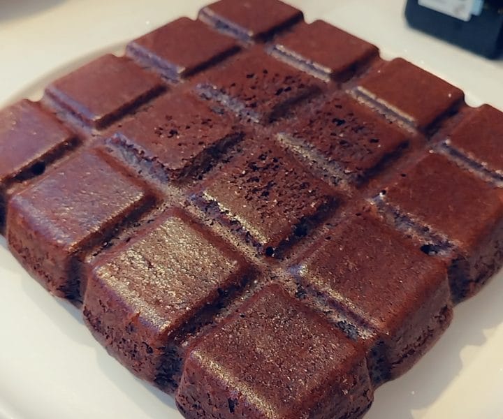 Cliquez pour zoomer ! Cake au chocolat et à la banane Thermomix par Salyma