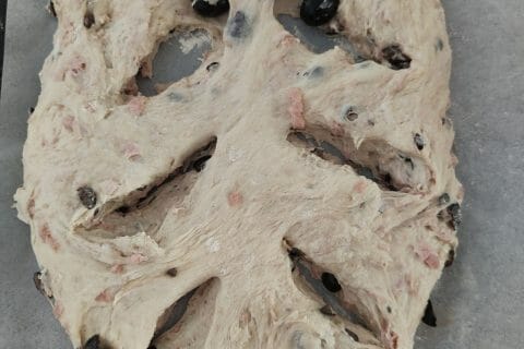 Cliquez pour zoomer ! Fougasse olives et lardons Thermomix par sakura81