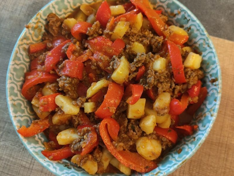 Cliquez pour zoomer ! Boeuf aux poivrons et pommes de terre Thermomix par sakura81