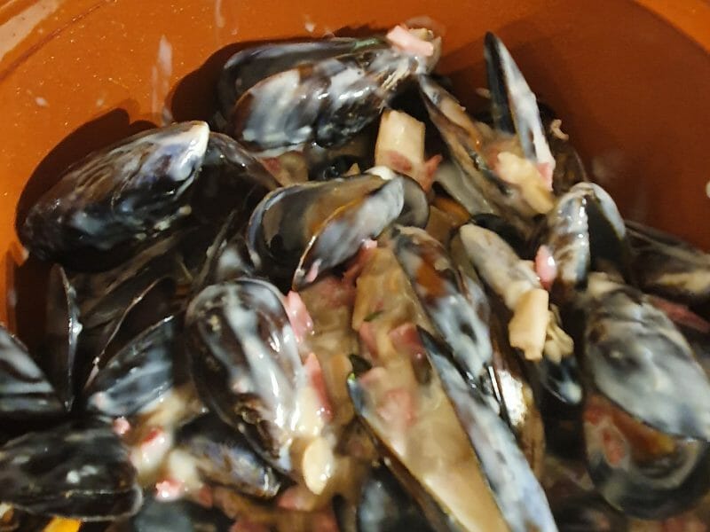 Cliquez pour zoomer ! Moules à la forestière Thermomix par sonia_125