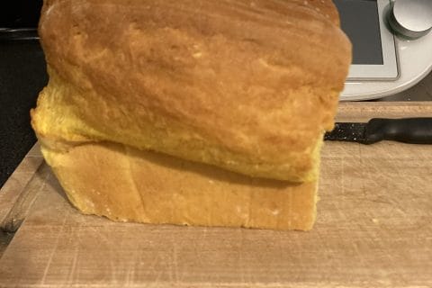 Cliquez pour zoomer ! Pão de Abóbora – Brioche à la courge Thermomix par Mourette