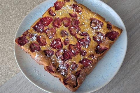Cliquez pour zoomer ! Clafoutis aux fraises Thermomix par healthytinkerbell