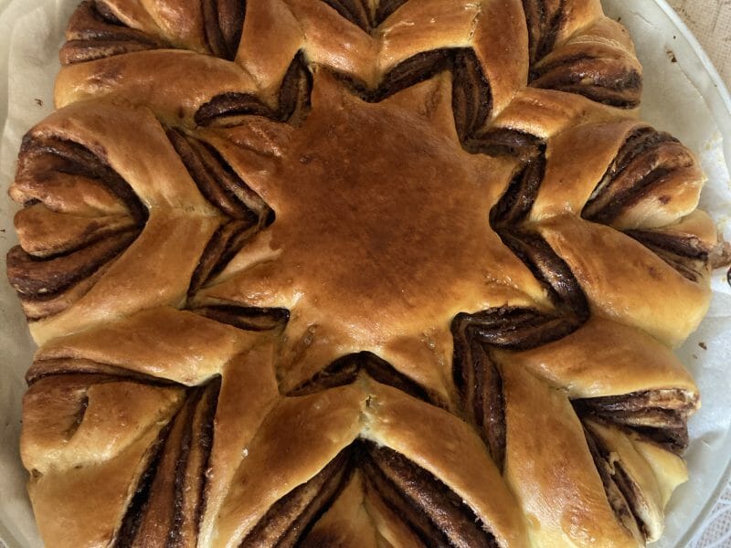 Cliquez pour zoomer ! Brioche étoilée au Nutella Thermomix par angelique_171