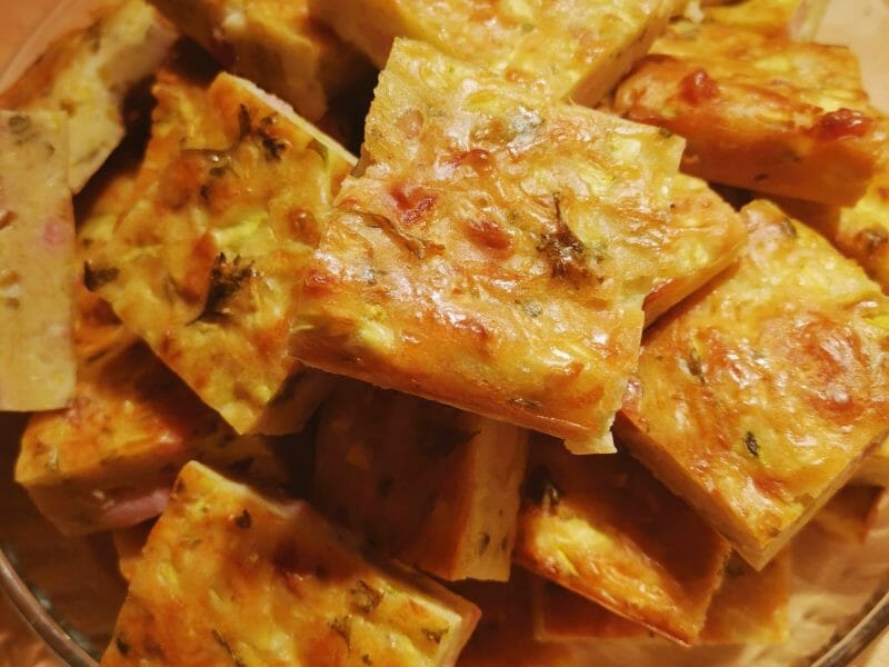 Cliquez pour zoomer ! Zucchini slice – Pain de courgettes australien Thermomix par carole_130