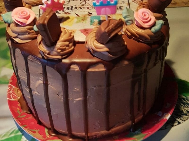 Cliquez pour zoomer ! Layer cake Kinder Bueno Thermomix par Soury