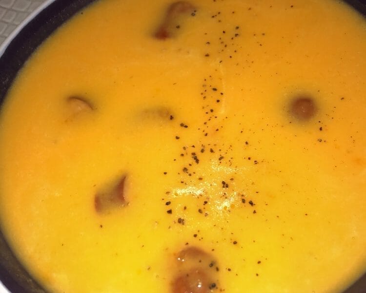 Cliquez pour zoomer ! Crème de butternut à la Morteau Thermomix par sawnia7