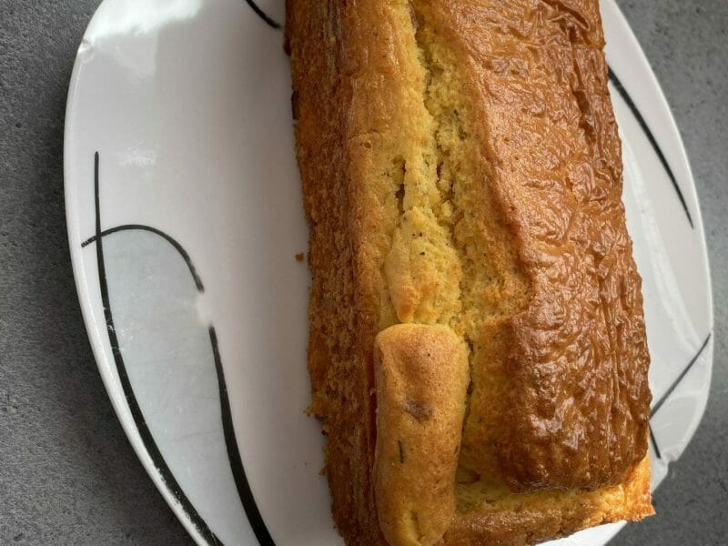 Cliquez pour zoomer ! Cake salé jambon fromage et olives Thermomix par missjess88320