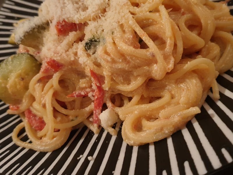 Cliquez pour zoomer ! Pâtes tomates cerises et ricotta Thermomix par Oceane1303