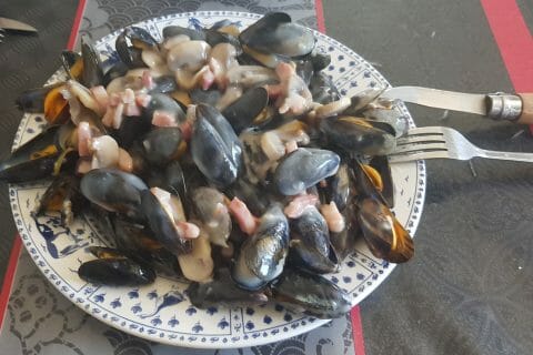 Cliquez pour zoomer ! Moules à la forestière Thermomix par pascal_26