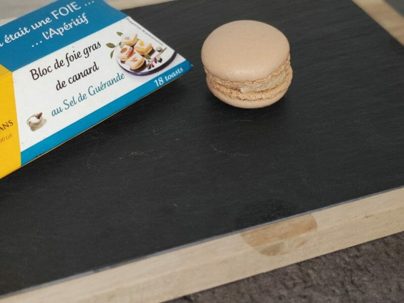 Cliquez pour zoomer ! Macarons salés au foie gras Thermomix par pauline_861