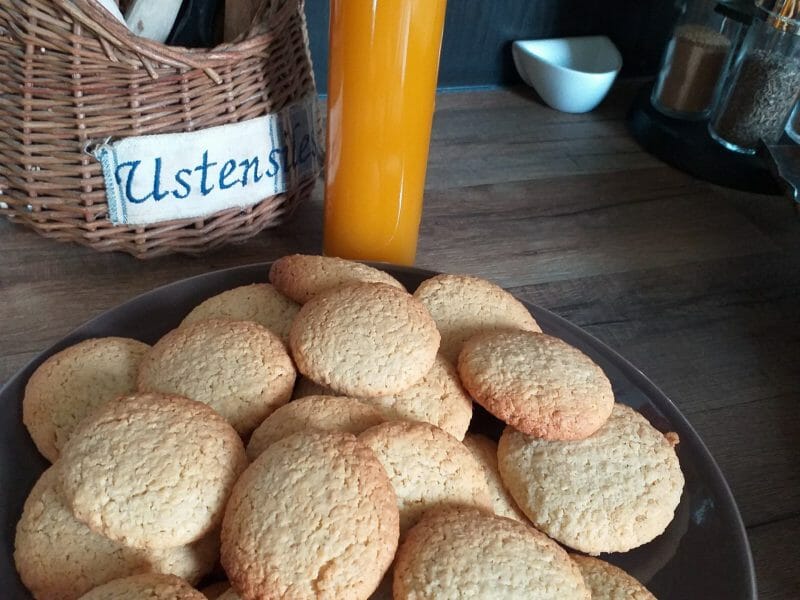 Cliquez pour zoomer ! Biscuits aux flocons d’avoine et amandes Thermomix par stephanie1414