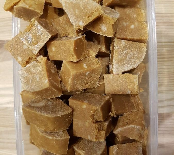 Cliquez pour zoomer ! Caramels aux cacahuètes enrobés de chocolat Thermomix par chamalowen